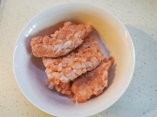 9、炸酱面~自制手擀面版,肉馅准备少许,也可以用五花肉切成小块