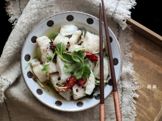 10、椒麻巴沙鱼,承包你的整个胃,成品图。