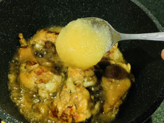 16、蜜汁鸡腿,再加一勺蜂蜜????；