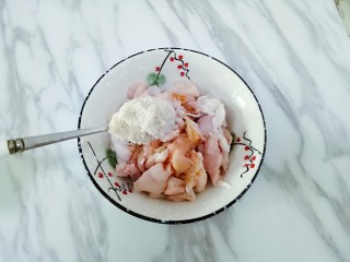 8、栗子烧鸡,1勺鸡粉