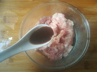 5、糯米丸子,一勺耗油。