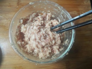 17、糯米丸子,继续按顺序放心搅拌几分钟即可。