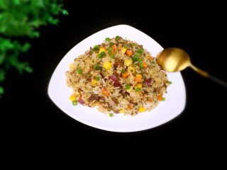 19、沙茶牛肉饭,完成，成品图。