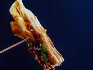 11、飘香酱香饼,插上牙签吃起来！