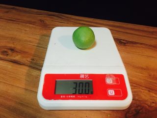 9、咸蛋黄肉松网红青团,30克的外皮