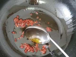 12、毛血旺,翻炒均匀。