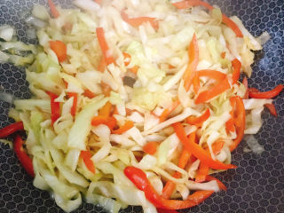 19、包菜炒肉丝,入味