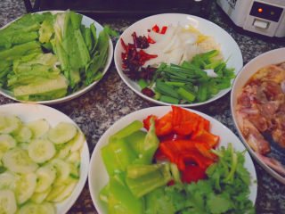 10、干锅焖鸡,这样前期就准备好啦