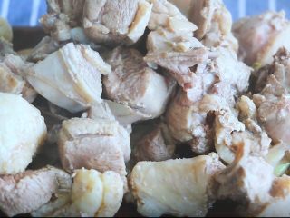 4、啤酒烧鸭,捞出后备用