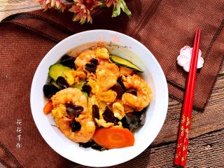 10、木须大虾,盛出。