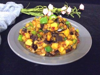 17、酱炒三丁,成品图