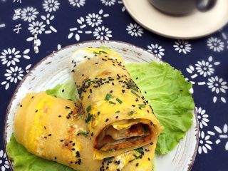 15、深夜食堂之煎饼果子,成品，是不是很诱人，满满的回忆～～