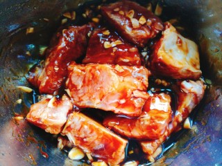 9、让人难抵诱惑的叉烧排骨,腌制一小时