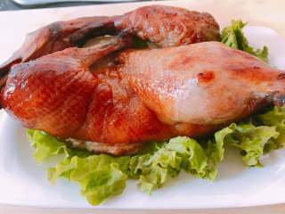 19、烤箱版北京烤鸭,一切准备就绪,此时,鸭也烤好啦!