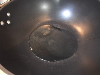 4、超满足便当（23）,锅内放油