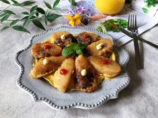 11、粽子新吃法-抱蛋煎粽子,吃之前，美美的拍个照片做个纪念吧(❀ฺ´∀`❀ฺ)ﾉ