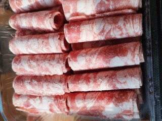 6、自制火锅,肥牛