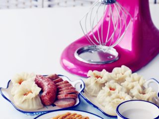 20、烧麦灌香肠土豆丝饼套餐,完成了，开动吧