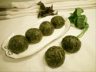 17、红薯叶馒头,成品图