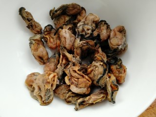 4、牡蛎鱿鱼粥,清洗干净