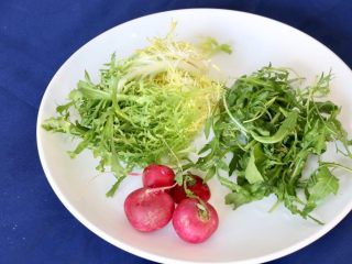 1、明虾沙拉,原料