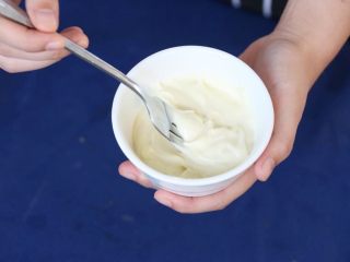 4、明虾沙拉,原料 沙拉