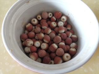 6、冬至美食~黄芪党参芡实牛骨汤,芡实补肾健脾