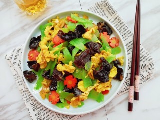 15、莴笋炒鸡蛋,高颜值又美味营养！