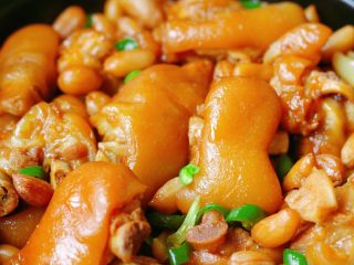 10、【私房菜】土匪猪脚煲,成品。