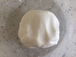 4、猫爪小汤圆,揉捏成团