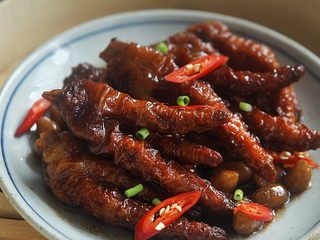 15、早茶必点的菜——虎皮凤爪,习惯性来张特写，诱惑下亲们的味觉！