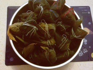 13、红豆粽子,依次全部包好