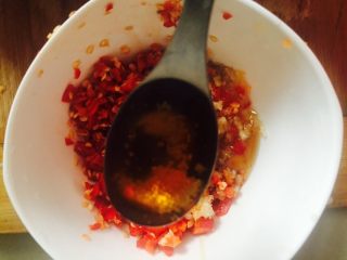 9、爽口木耳,两勺的芝麻油