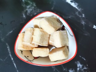 5、部队火锅,鱼豆腐