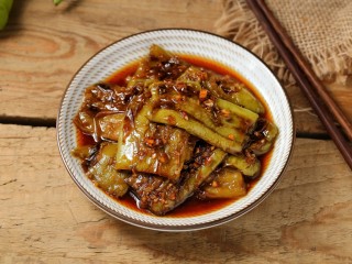 12、虎皮尖椒,一道开胃又下饭的虎皮尖椒就做好了，可以轻易的消灭两碗饭哦！
