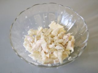 8、美龄粥,所有的山药压好备用。