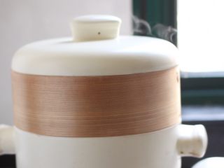 13、粉蒸韭菜包鸡蛋,大火蒸15分钟左右。