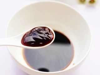 9、红烧豆腐盖饭,1勺蚝油。