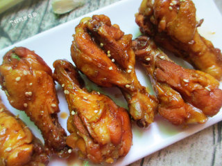 13、红烧翅根,用拿手啃也可以，当做下酒小菜也很棒
