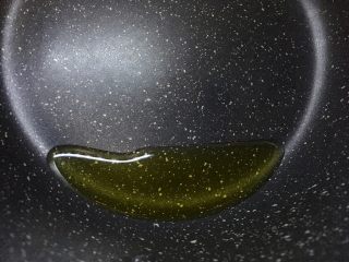 10、孜然羊肉卷,热锅冷油