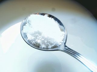 8、木瓜椰奶冻,加适量糖调味(按自己口味调节)