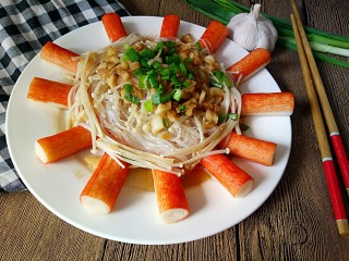 18、蟹棒金针菇蒸粉丝,摆盘拍照