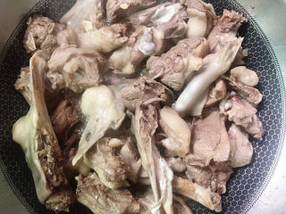 7、五味鹅（五杯鹅）,炒10分钟的样子