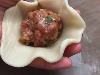 14、最爱鲜肉月饼,这步骤比较简单(准备收圆）