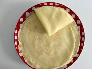 22、减肥版香蕉可丽饼,再折叠就好了