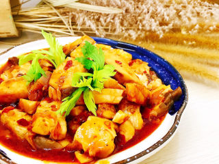 16、香辣草鱼,装盘即可