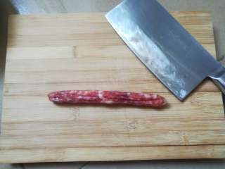 25、广式糯米鸡,腊肠斜切片