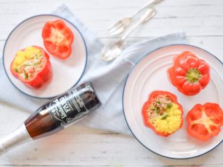 22、灯笼椒米片盅,高颜值美味灯笼椒poha盅,配上一瓶比利时籍啤酒,拯救了一个炎炎夏日