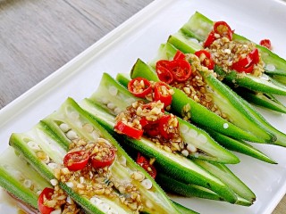 12、绿色美食凉拌秋葵,有食欲没？