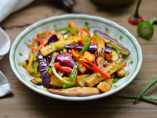 13、辣酱烧茄子,陈品